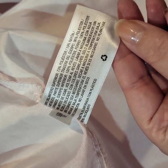 Girls Cat & Jack Dress - Picture 10 of 10